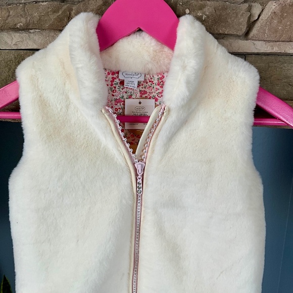 Mud Pie Ivory Faux Fur Zip Vest Birthday Party Christmas Holiday Winter 4T-5T - Picture 2 of 7